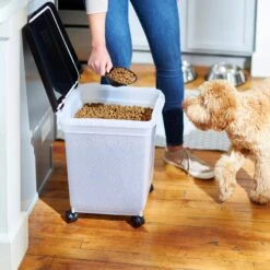 Frisco Airtight Dog & Cat Food Storage Container 17 Frisco Airtight Dog & Cat Food Storage Container -Cat Dog Supply Store 245805 PT8. AC SS1800 V1608849464